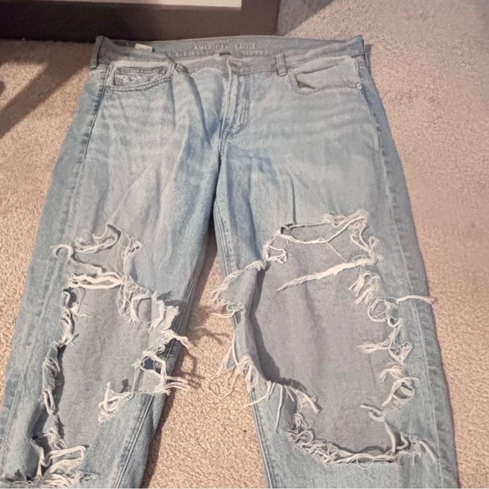 American Eagle Distressed Light Blue Jeans